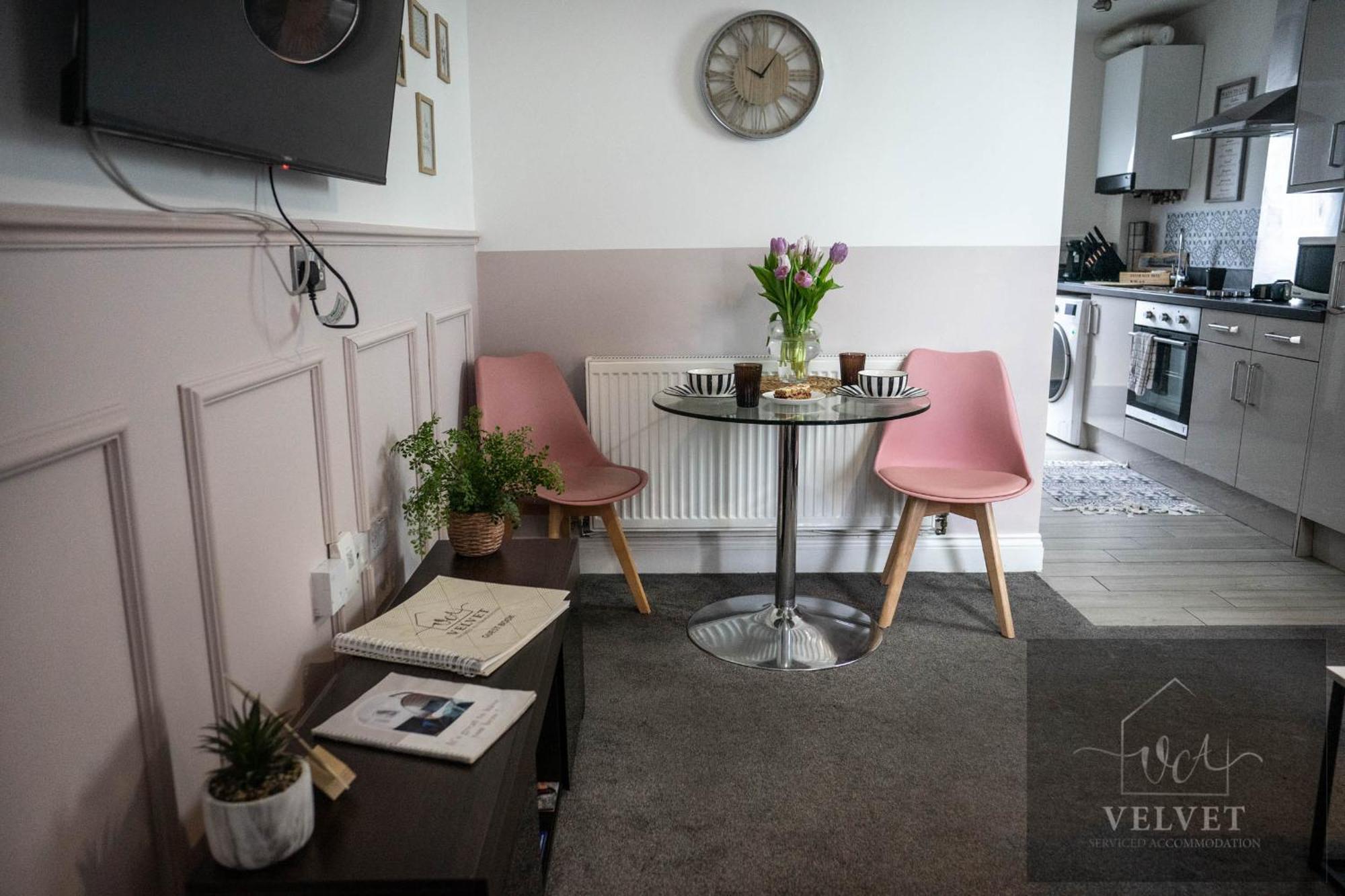 1 Bed House , Free Wifi,free Parking,leasure,business Apartment